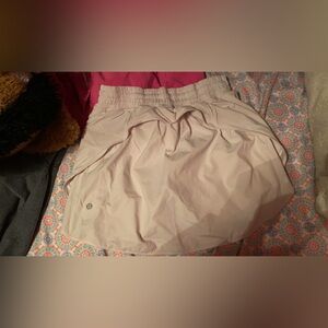 Lululemon skirt practically new worn a handful of times